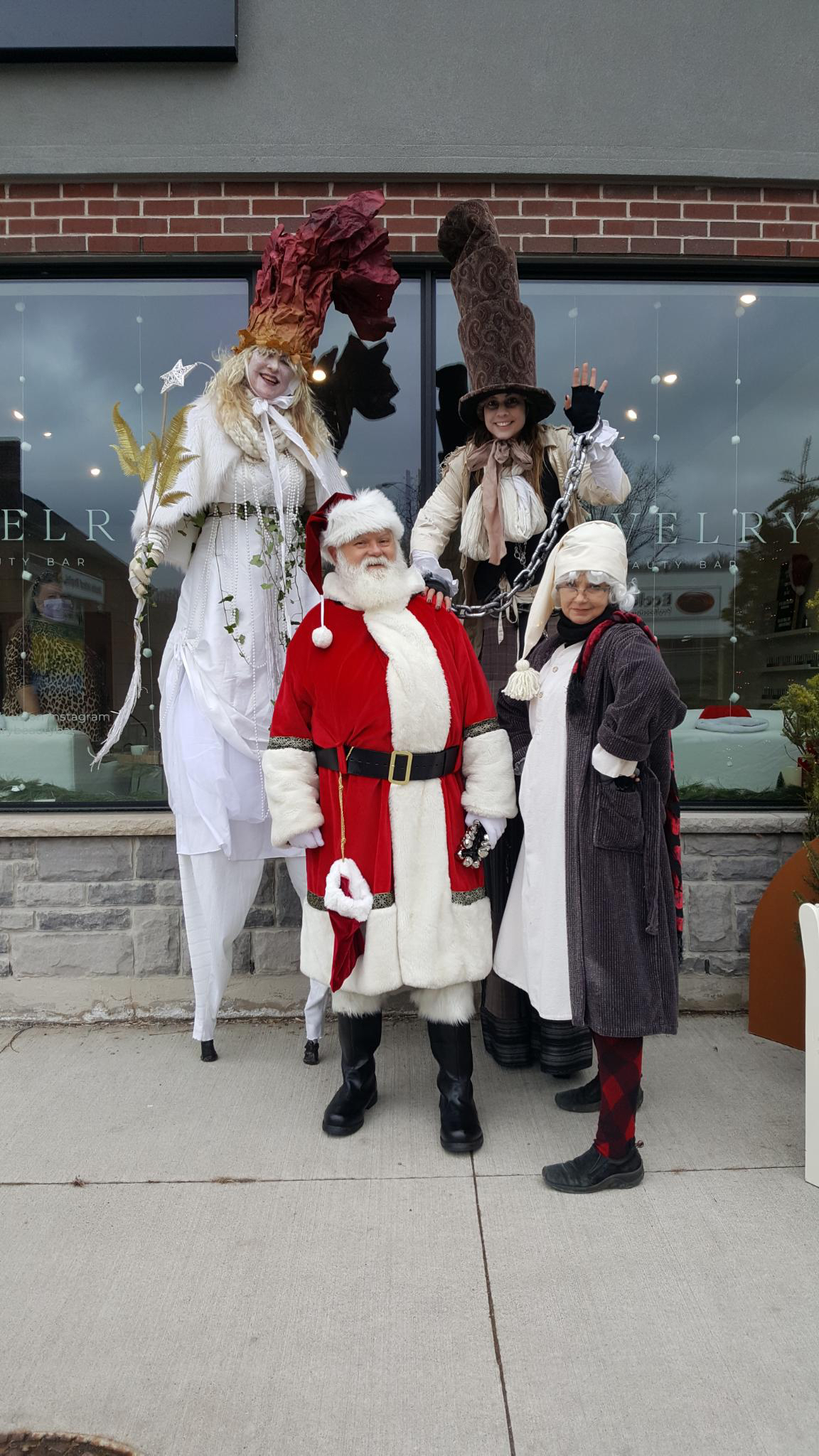 holiday - Scrooge, Christmas Future and Marley